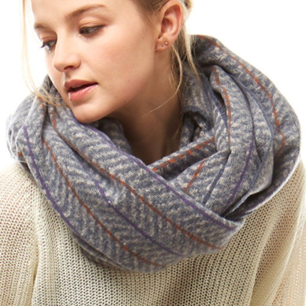Blue Pattern Infinity Scarf - Picture 2 of 3
